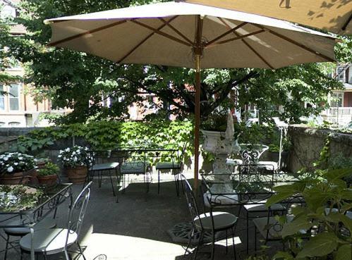 Hotel Belvedere Kingston Esterno foto